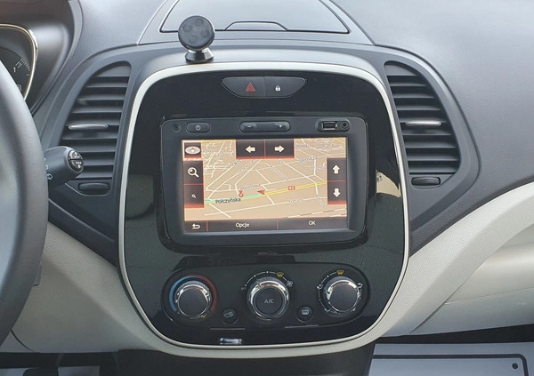 Renault Captur cena 44900 przebieg: 141387, rok produkcji 2018 z Warszawa małe 352